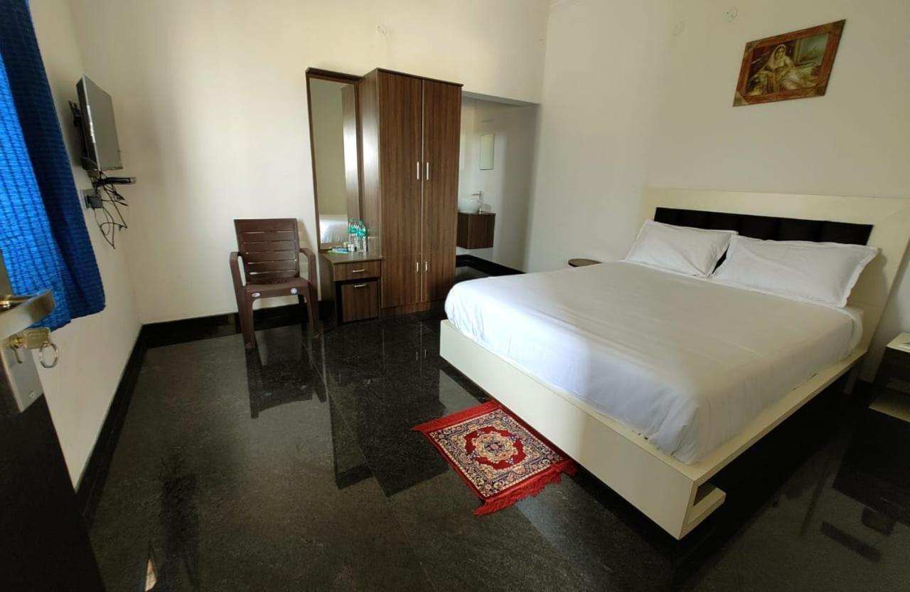 Dkv Beach View Bahur Ngoại thất bức ảnh